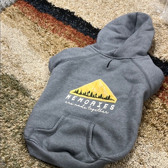 Reddy Dog Hoodie Memories are Made Together Gray Dog Sweater Large NWOT - Picture 10 of 11